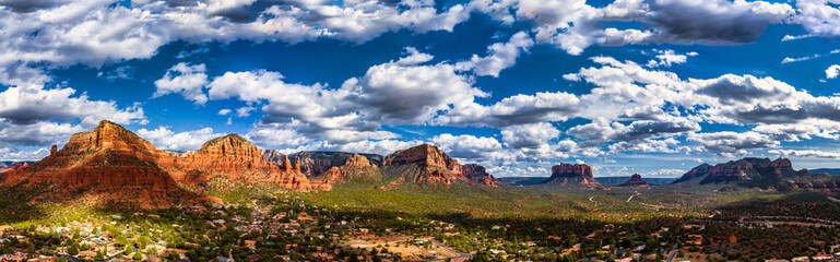 Wall Mural - Sedona Arizona Panorama overlooking Red Rock State Park