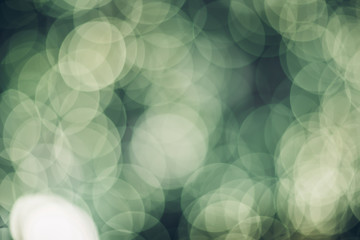 Leinwandbilder - Abstract blur decoration ball and light string on christmas tree with bokeh light background.winter holiday seasonal