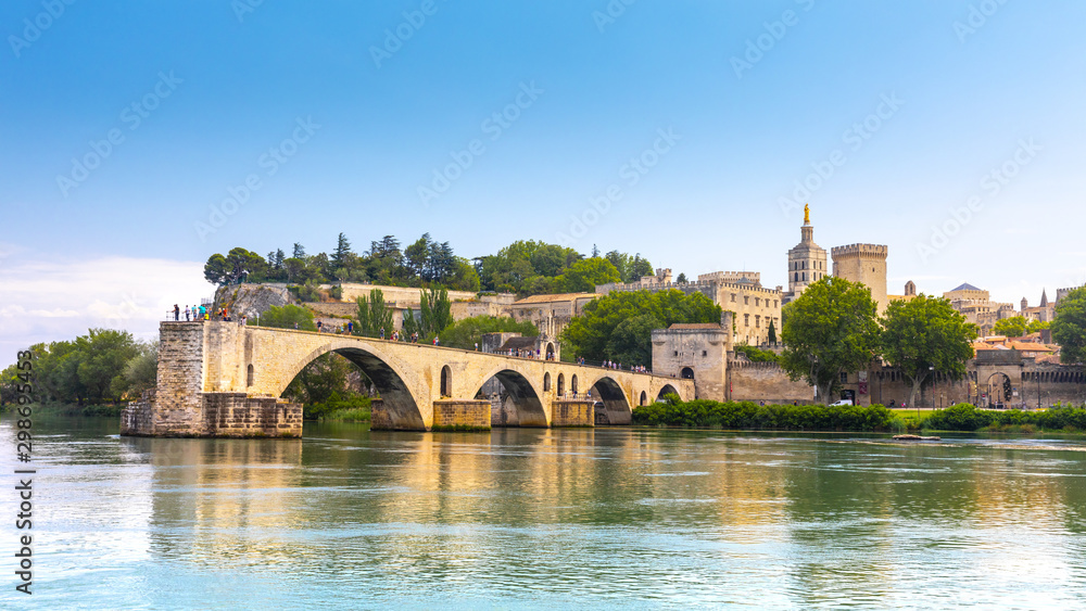 Saint Benezet bridge in Avignon in a beautiful summer day, France - obrazy, fototapety, plakaty 