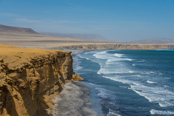 Wall Mural - Supay Beach in Paracas National Reserve (Peru)