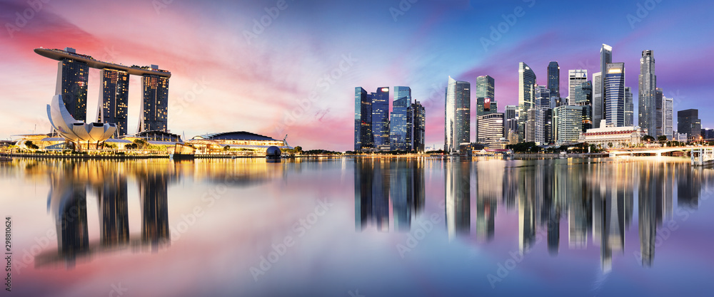 Singapore skyline at sunrise - panorama with reflection - obrazy, fototapety, plakaty 