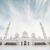 Fototapeta  - Abu Dhabi Sheikh Zayed Grand Mosque. Ambient light photo of of the biggest mosque. Symbol of expo2020