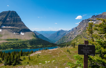 Hidden lake overlook along the Hidden Pass Trail in Logan Pass area of Glacier National Park, Montana, USA