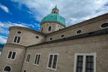 Canvas Print - Exterior of the Salzburg cathedral (Dom zu Salzburg ), in the heart of the historic center of the city, masterpiece of early baroque art. 