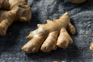 Wall Mural - Raw Brown Organic Spicy Ginger Root