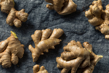 Wall Mural - Raw Brown Organic Spicy Ginger Root