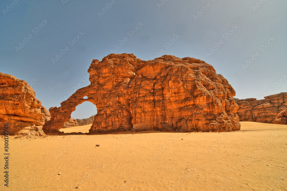 Formacje erozyjne na Saharze, Algieria - obrazy, fototapety, plakaty 