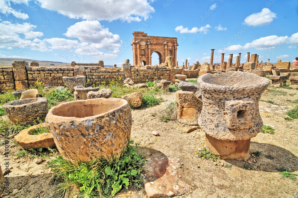 Obraz na płótnie Timgad -  a Roman-Berber city in the Aurès Mountains of Algeria. w salonie