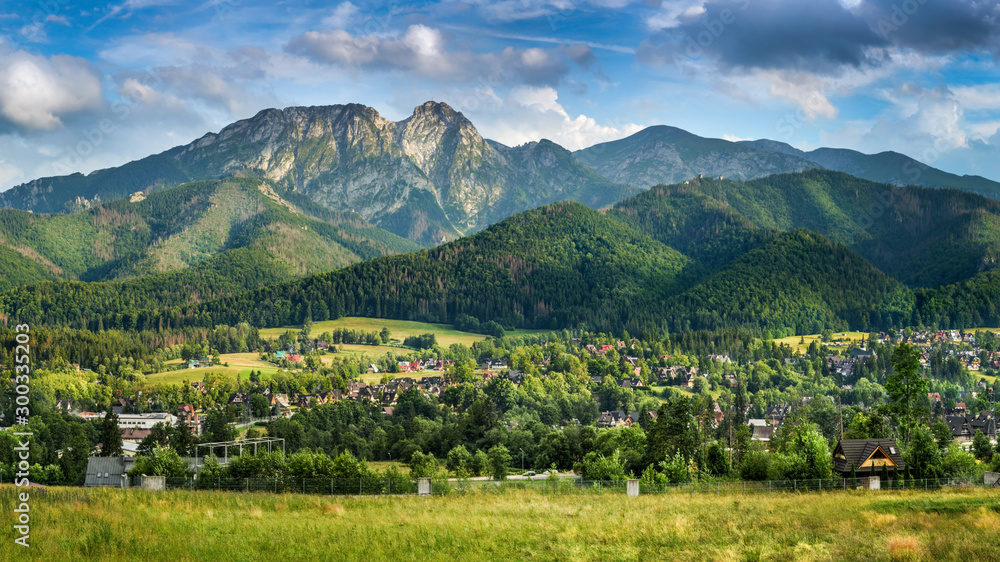 Obraz na płótnie Zakopane and Tatra Mountains  - summit of Giewont w salonie
