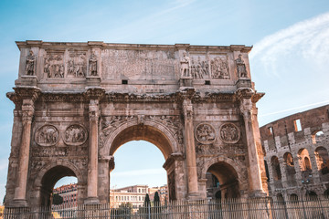 Wall Mural - Arco di Constantino and Colosseum, Rome Italy