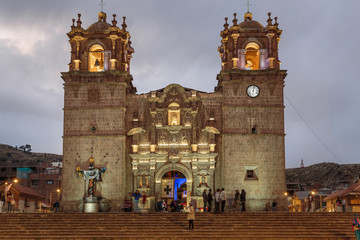 Canvas Print - Panoramic view of the Cathedral of Puno at sunset in Peru