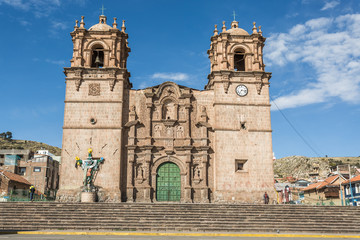 Wall Mural - Panoramic view of the Cathedral of Puno at a sunny day in Peru