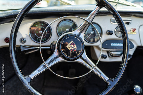Cuadros en Lienzo Interior of sports car Porsche 356B, on May 06, 2018 in Berlin, Germany