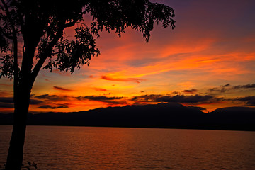 Sunset beautifu and twilight on Kwan Phayao