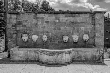 Wall Mural - Old Fountain Fuente de los Caños de San Francisco in Floridas Historic Coast