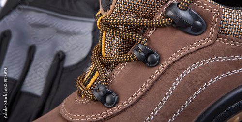 Working shoes and glaves. Safety shoe Tableau sur Toile