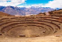 Amazing View Of Terraces Of Agriculture Inca, With Andes Mountains Behind.  In Sacred Valley, Perú