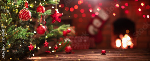 Fotografía Christmas Tree with Decorations