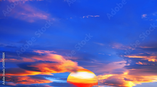 cielo con  atardecer de colores