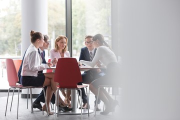 Wall Mural - Business people on meeting in new office