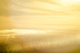 Fototapeta Na sufit - 峠の向こうの朝の輝く空と雲DSC2521