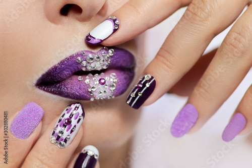 purple-and-white-nail-design-on-different-nail-length-and-shape-creative-nail-art-lip-makeup-with-rhinestones