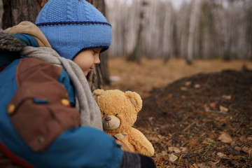 Wall Mural - boy with teddy bear