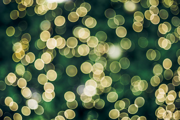 Leinwandbilder - Abstract blur decoration ball and light string on christmas tree with bokeh light background.winter holiday seasonal