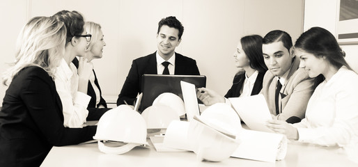 Wall Mural - colleagues in  meeting room