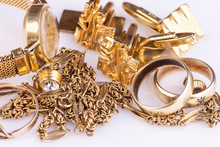 A Collection Of Old Gold Jewelery For Precious Metal Recycling