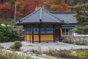 Wall Mural - Unsusa Buddhist Temple of South Korea