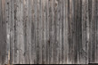 Dunkle graue Holzfassade