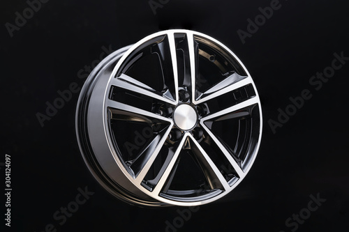 Fotomural car cast aluminum alloy wheels, black silver with polished front, very beautiful and modern, fashion