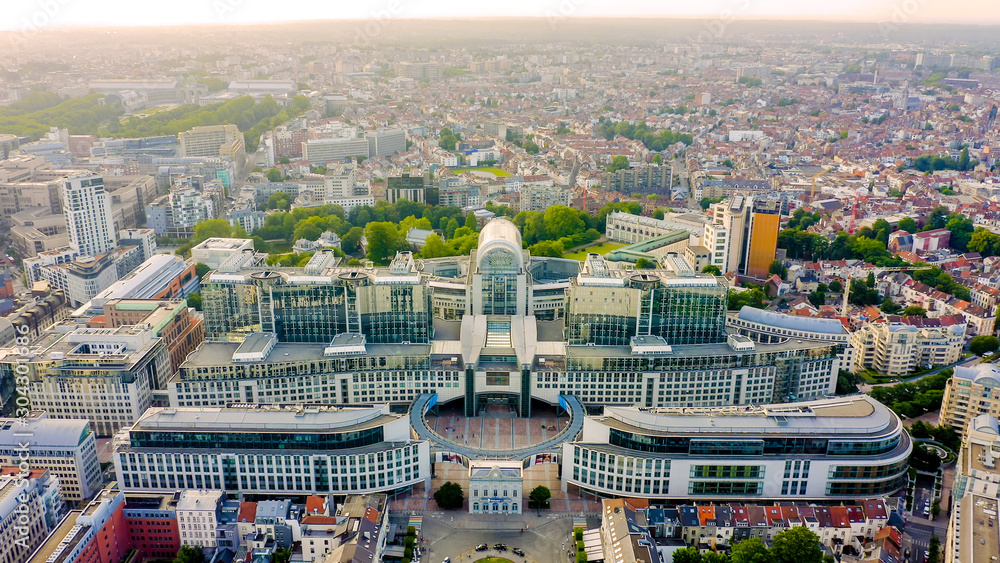 Obraz na płótnie Brussels, Belgium. The complex of buildings of the European Parliament. State institution, Aerial View w salonie