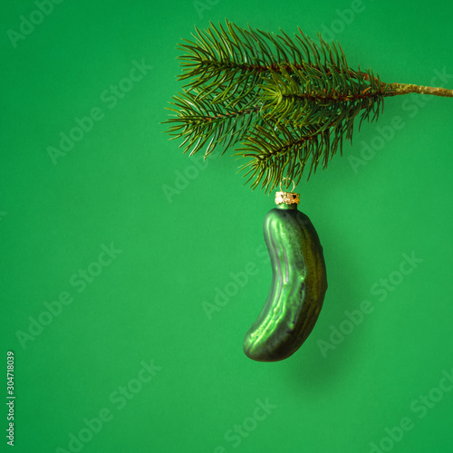 Cuadros en Lienzo typical Christmas gherkin decoration