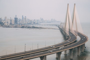 Sticker - High angle shot of Bandra Worli sealink in Mumbai enveloped with fog