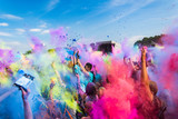 Fototapeta Tęcza - Festiwal Kolorów Holi. Indyjskie święto z kolorowym pudrem, Polska