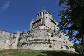 Provins