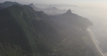 Wall Mural - Pedra da Gávea Rio de Janeiro Paisagem Drone Natureza