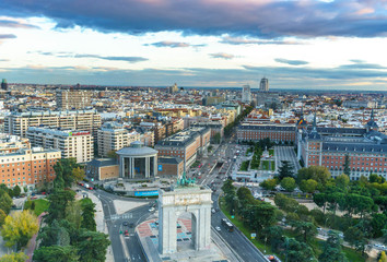 Panoramic view of Madrid including the Royal Palace, La Almudena Cathedral, the Telefónica building on Gran Vía, the Cuatro Torres Business Area and, in the background