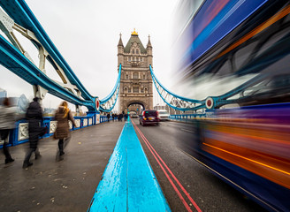 Wall Mural - Traffic scene on the Tower Bridge of London