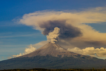 Wall Mural - fumarole coming out of the volcano Popocatepetl crater