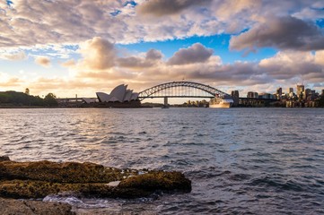 Wall Mural - Opera House view from Mrs Macquarie's Chair on twilight time