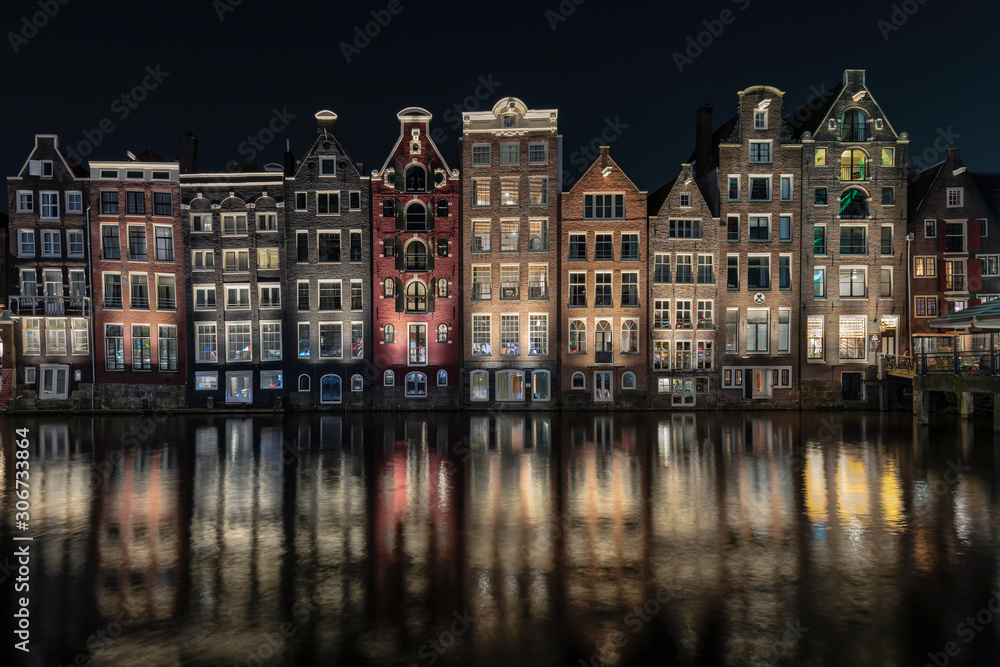 Obraz na płótnie Amsterdam at Night w salonie