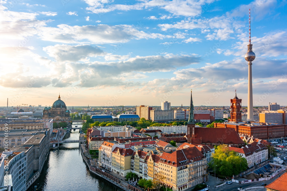 Obraz na płótnie Berlin cityscape with Berlin cathedral and Television tower, Germany w salonie