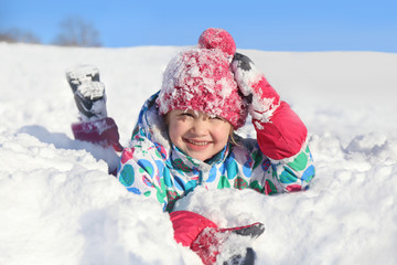 Wall Mural - Kids in winter time