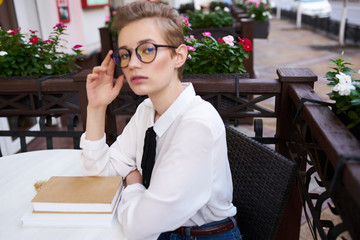 Wall Mural - woman in cafe