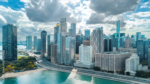 chicago-skyline-z-lotu-ptaka-widok-z-drona