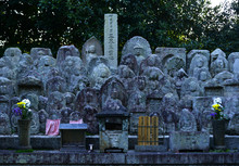 Many Stone Statues At The Grave Of Ancient Temple