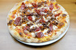 © Relineo - Pizza on a restaurant table